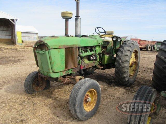 1961 John Deere 4010_0.JPG